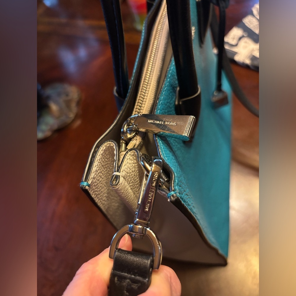 Michael Kors Mercer Handbag with Crossbody - Picture 7 of 14